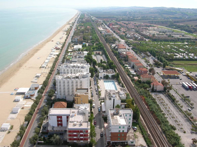 Foto aerea, la ripartizione in settori urbani del territorio di Senigallia