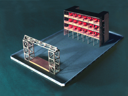 Model of Floating Theater - ZOOM 