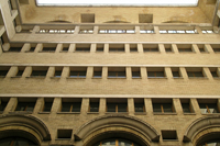 palazzo Sturzo. Cortile (foto L.Pavan) - ZOOM 