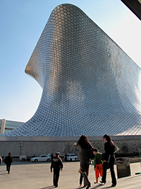 Fernando Romero con Arup Group e Gehry, Museo Soumaya a Città del Messico (2011)